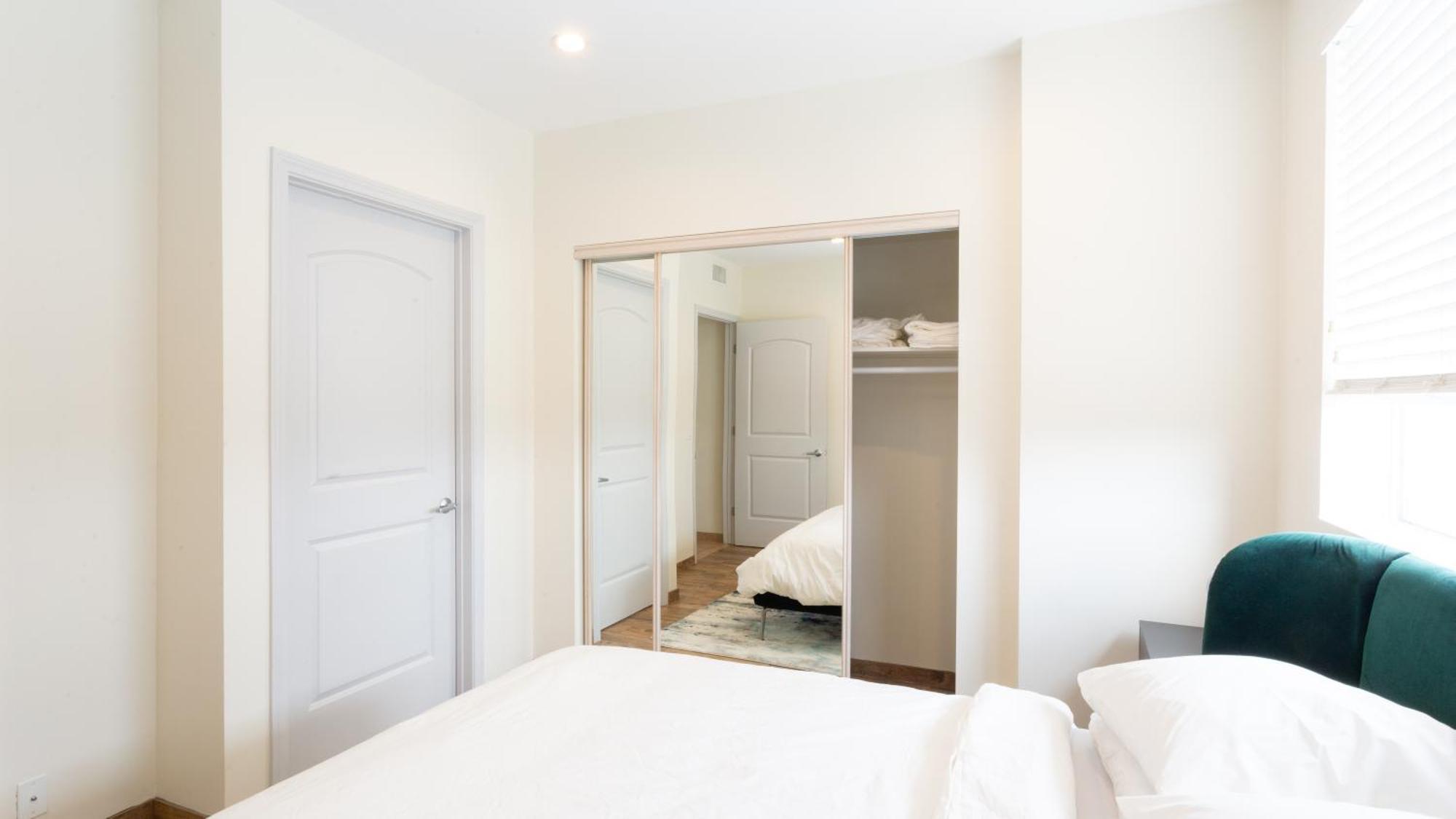 Three-bedroom Hollywood Apartahotel Los Ángeles